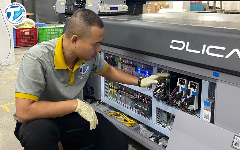 Bảo hành bảo dưỡng máy in công nghiệp khổ lớn